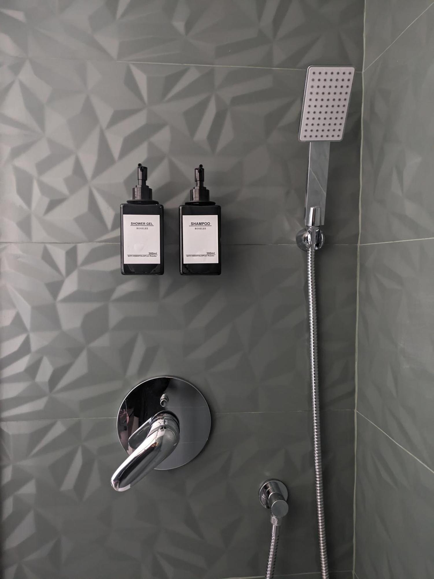 Apartamento Casetta Sole, Superattico Con Terrazzo Vicino San Pietro, New